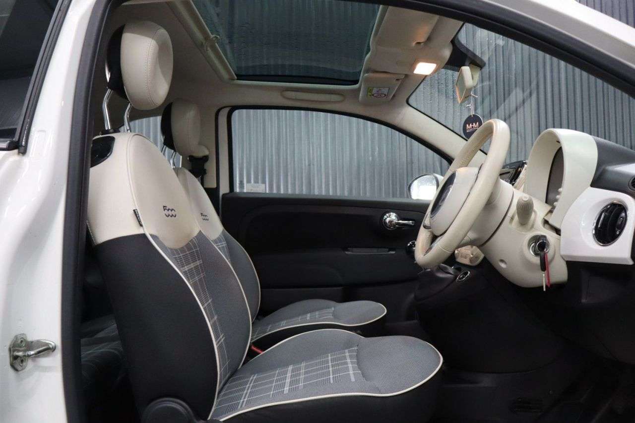 2018 FIAT 500 2018 FIAT 500