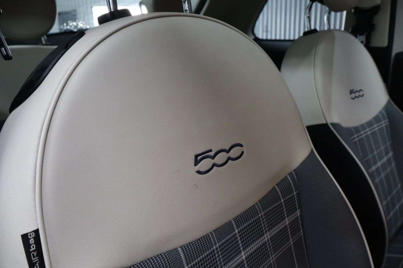 2018 FIAT 500 2018 FIAT 500