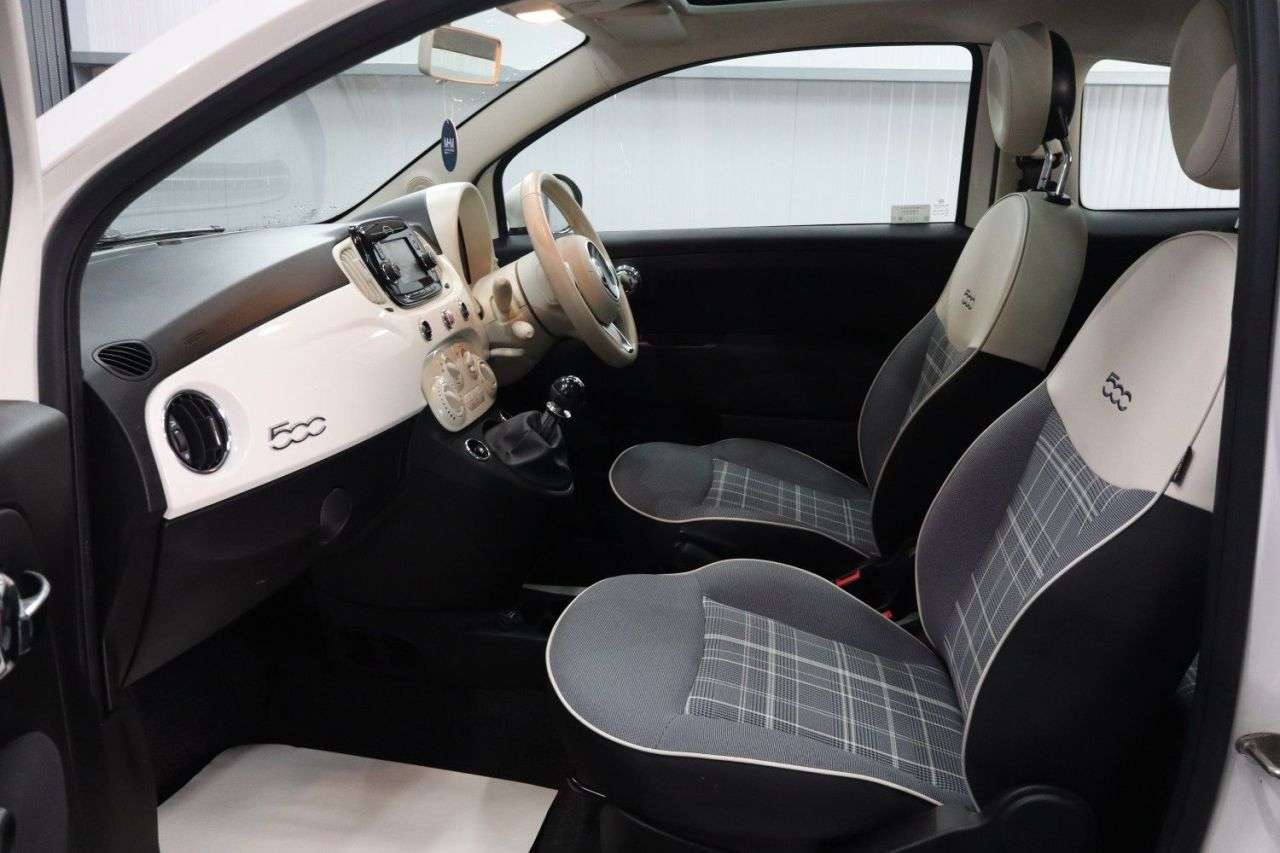 2018 FIAT 500 2018 FIAT 500