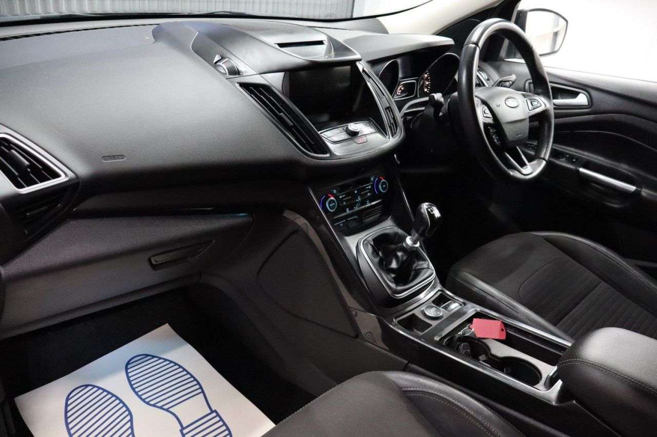 2017 FORD KUGA 2017 FORD KUGA