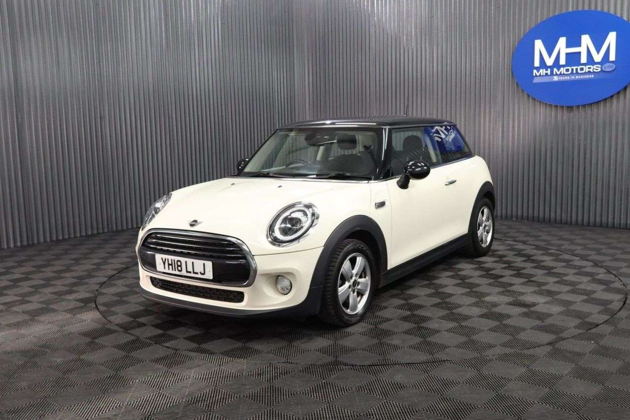 A 2018 MINI HATCH 1.5 Cooper Hatchback 3dr Petrol Manual Euro 6 (s/s) (136 ps) LONG MOT / ECO A 2018 MINI HATCH 1.5 Cooper Hatchback 3dr Petrol Manual Euro 6 (s/s) (136 ps) LONG MOT / ECO