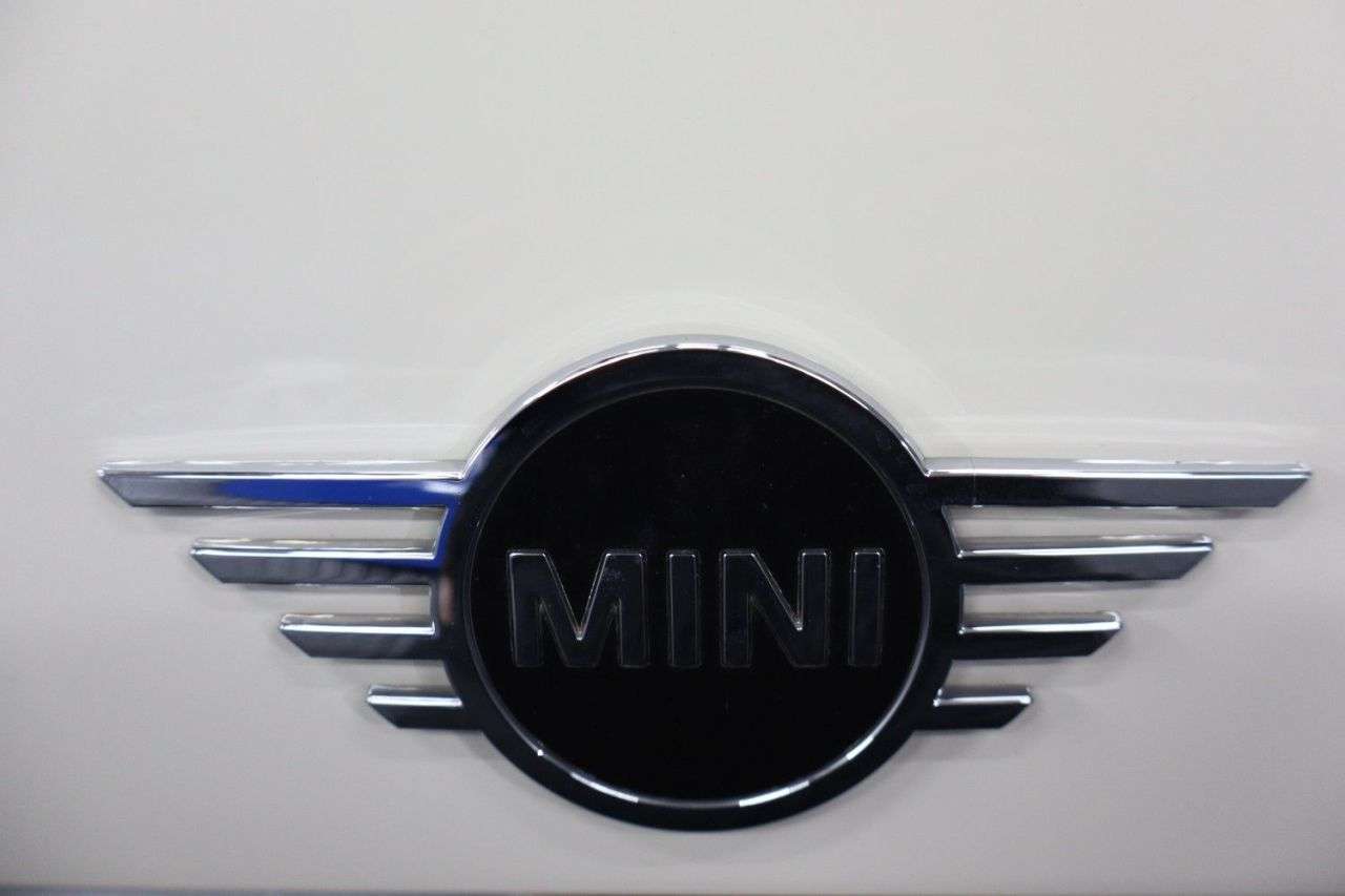 2018 MINI HATCH 2018 MINI HATCH