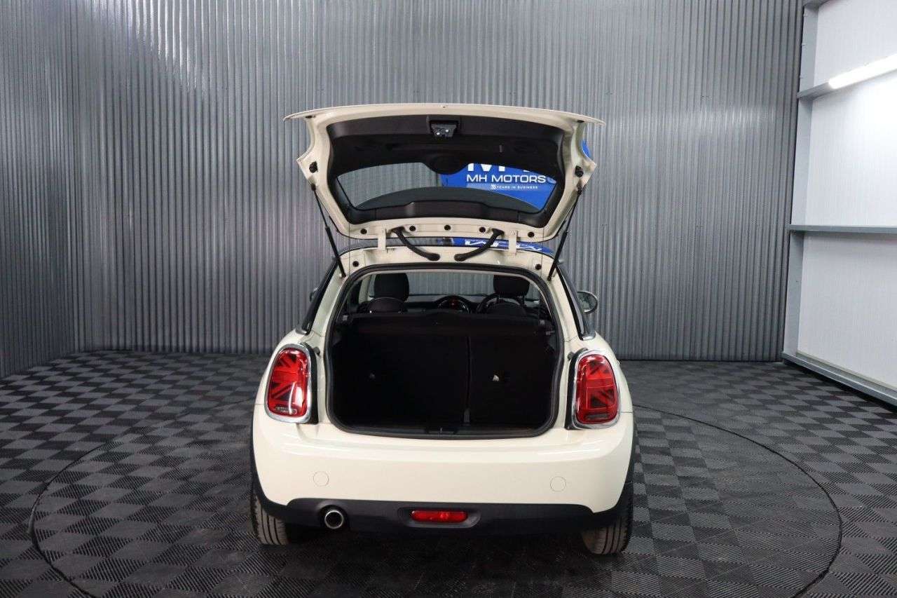 2018 MINI HATCH 2018 MINI HATCH