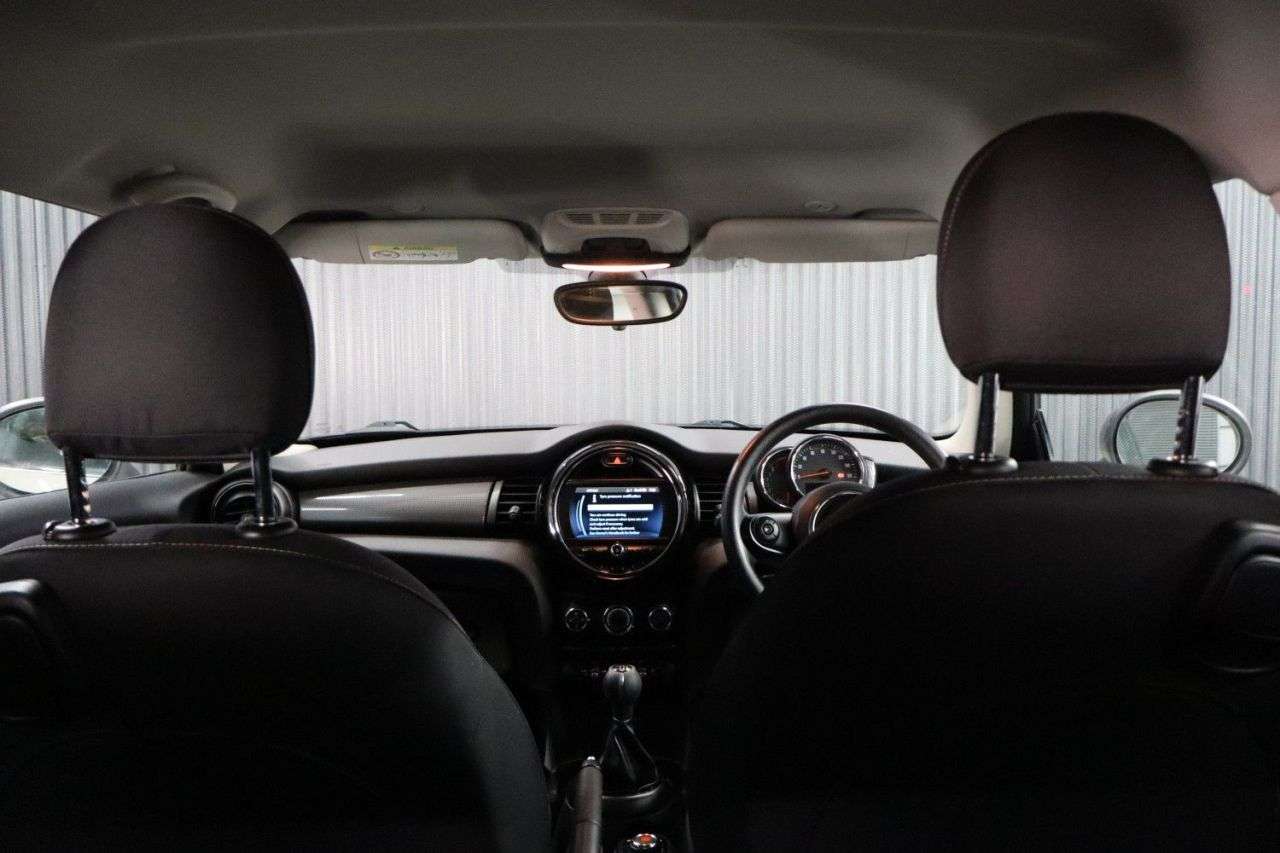 2018 MINI HATCH 2018 MINI HATCH