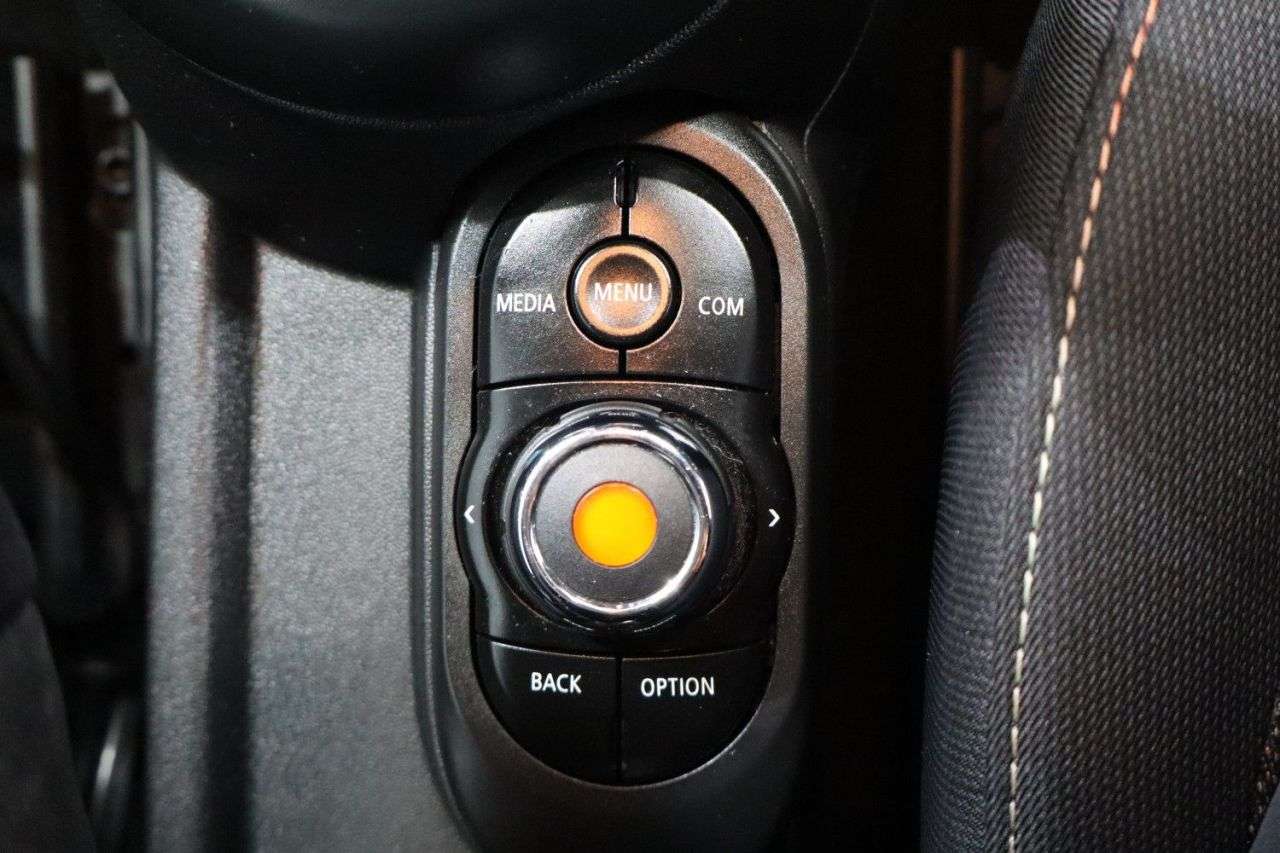 2018 MINI HATCH 2018 MINI HATCH