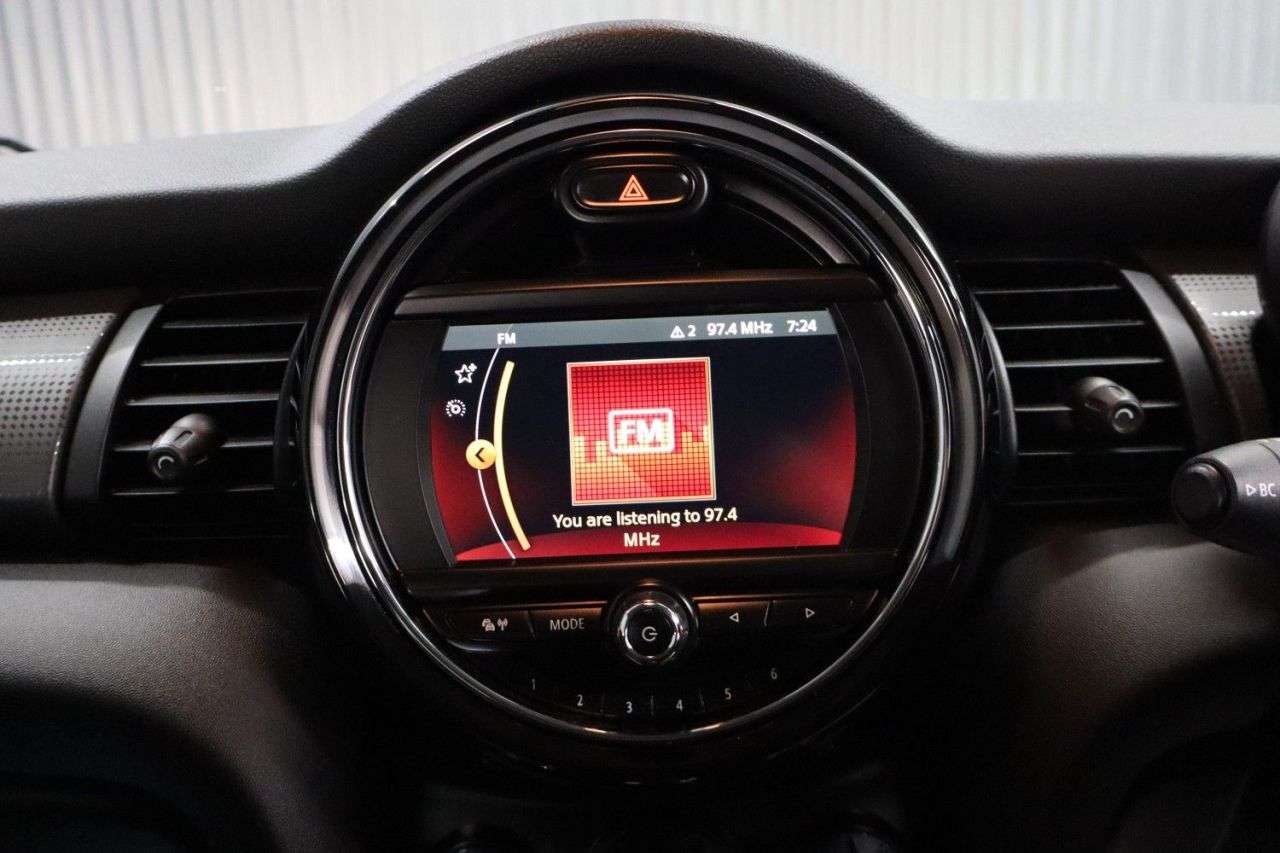 2018 MINI HATCH 2018 MINI HATCH