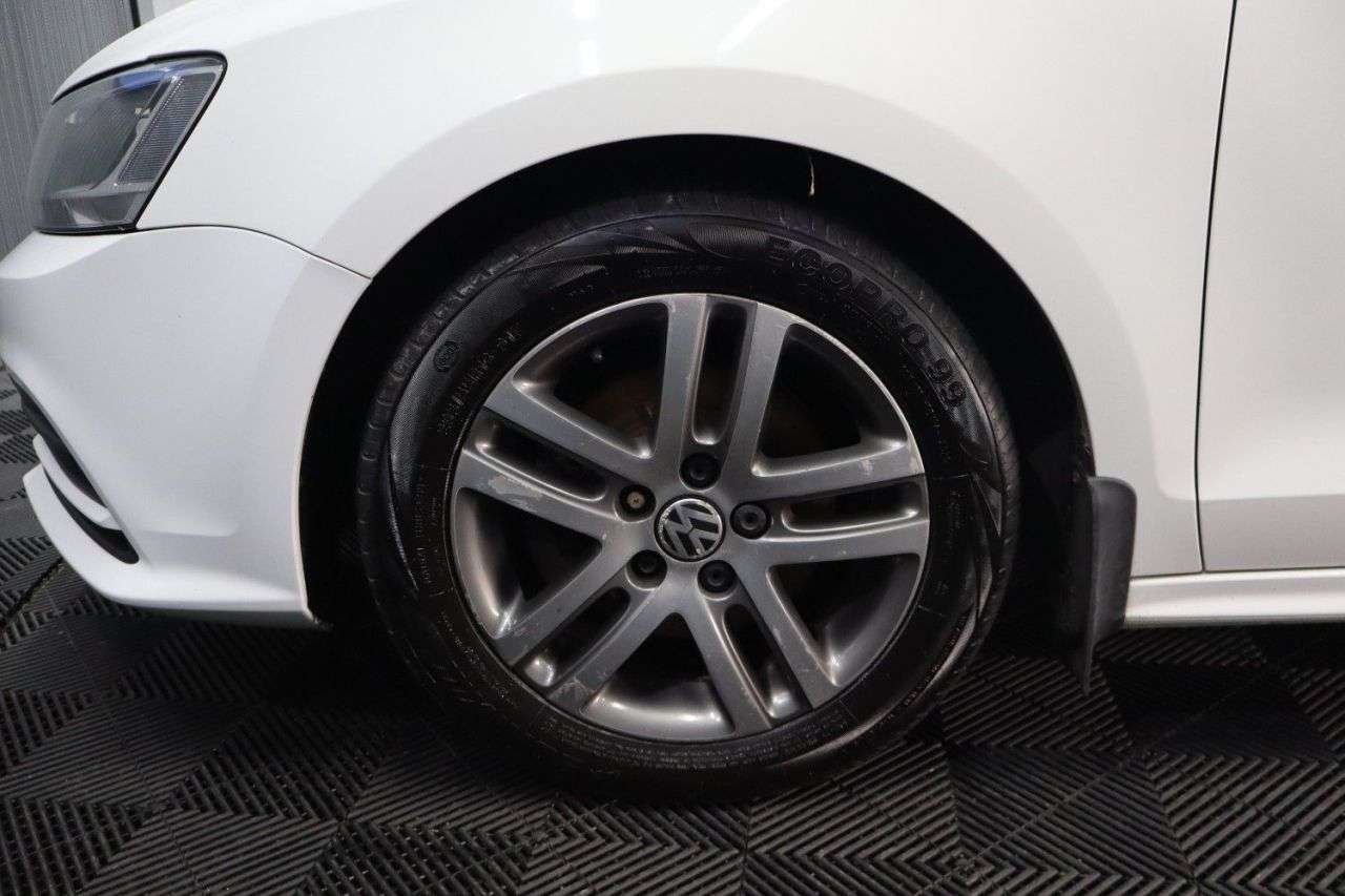 2015 VOLKSWAGEN JETTA 2015 VOLKSWAGEN JETTA