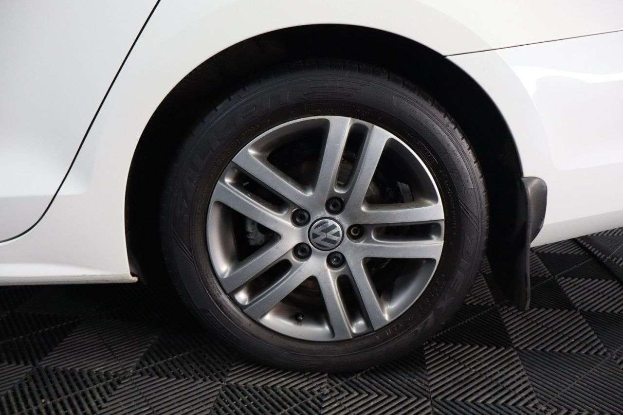 2015 VOLKSWAGEN JETTA 2015 VOLKSWAGEN JETTA