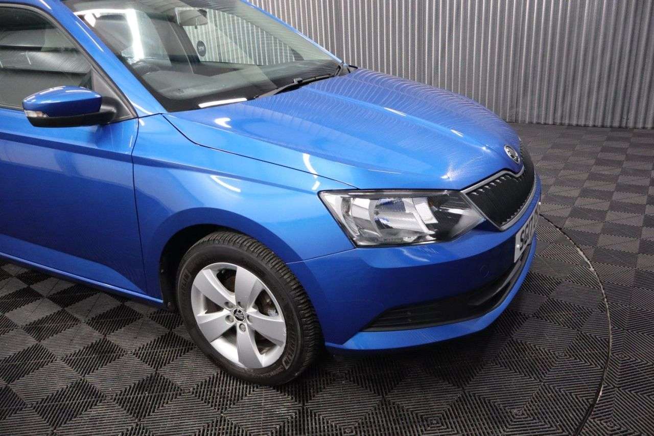 2017 SKODA FABIA 2017 SKODA FABIA