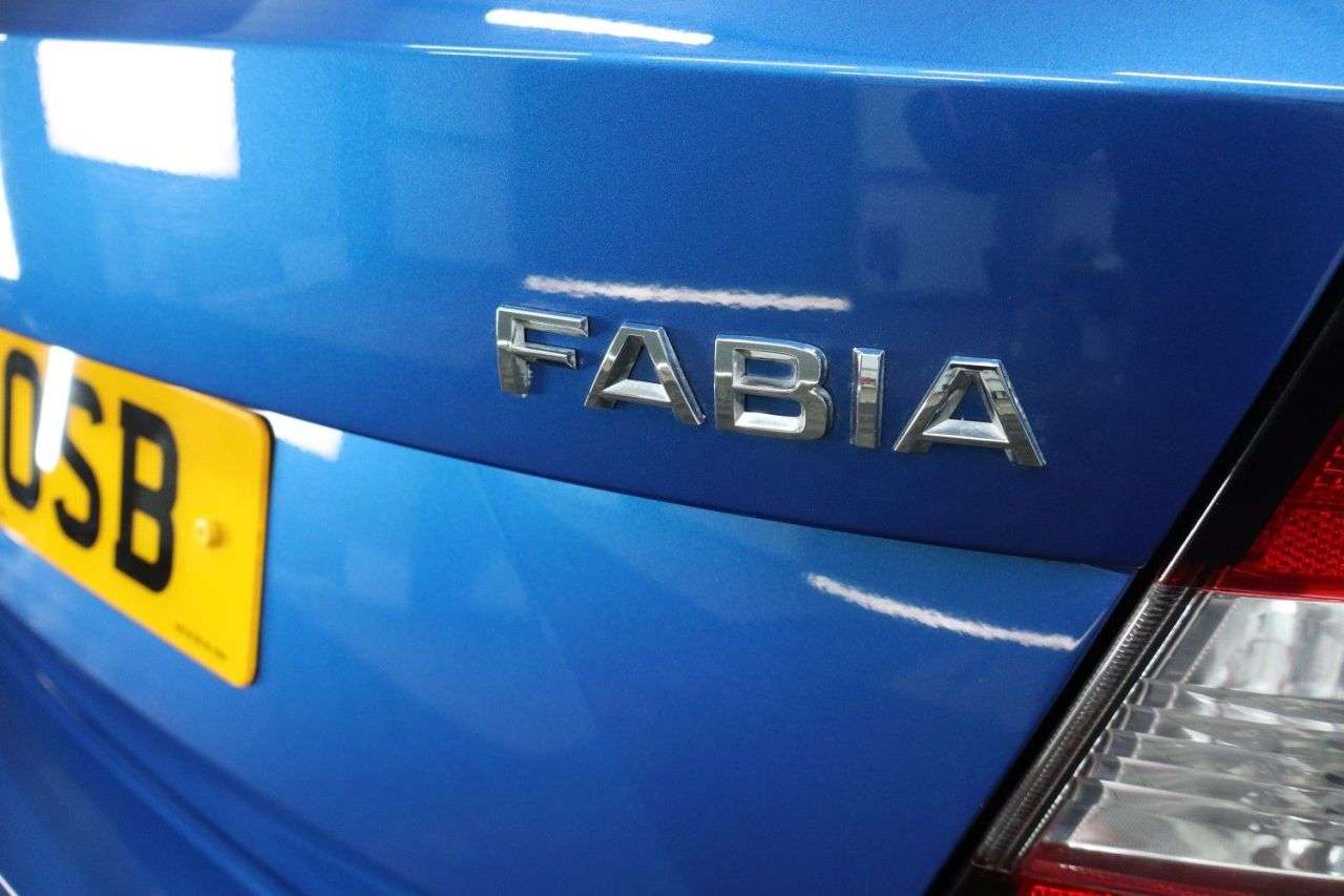 2017 SKODA FABIA 2017 SKODA FABIA