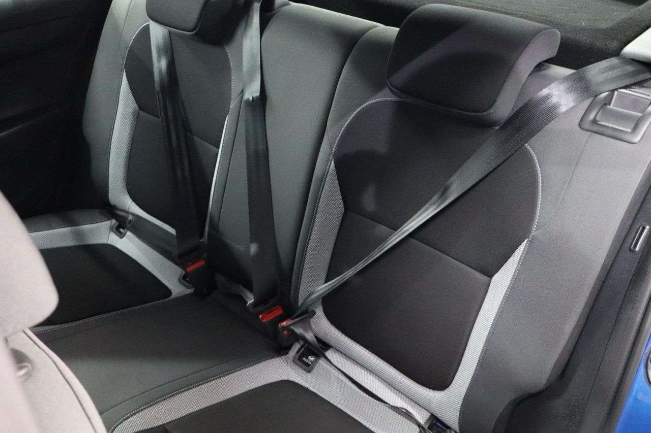 2017 SKODA FABIA 2017 SKODA FABIA