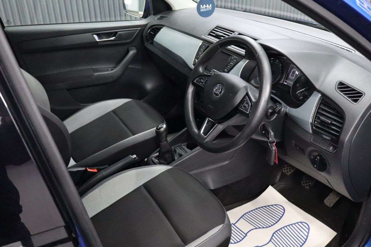 2017 SKODA FABIA 2017 SKODA FABIA