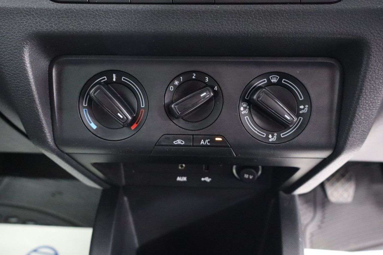 2017 SKODA FABIA 2017 SKODA FABIA