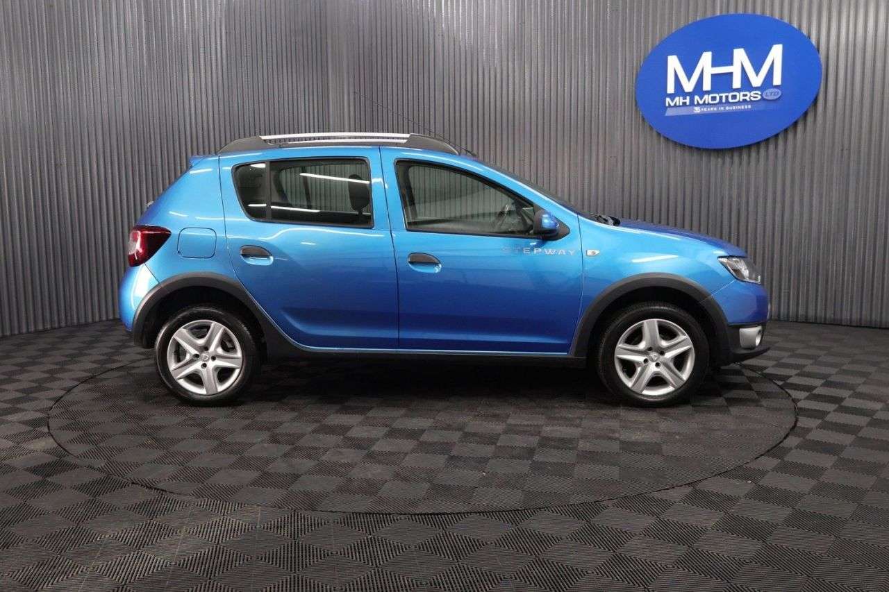 2016 DACIA SANDERO STEPWAY 2016 DACIA SANDERO STEPWAY