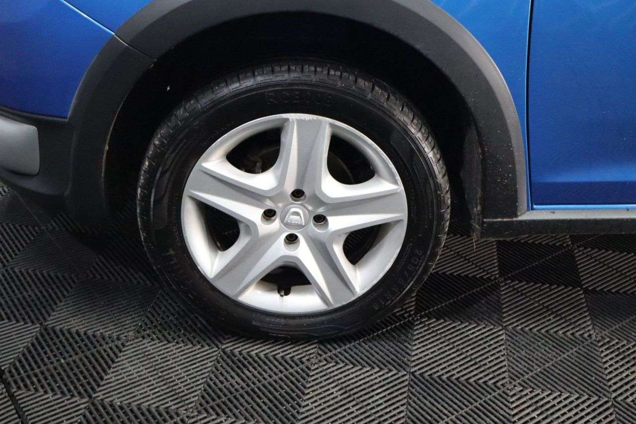 2016 DACIA SANDERO STEPWAY 2016 DACIA SANDERO STEPWAY