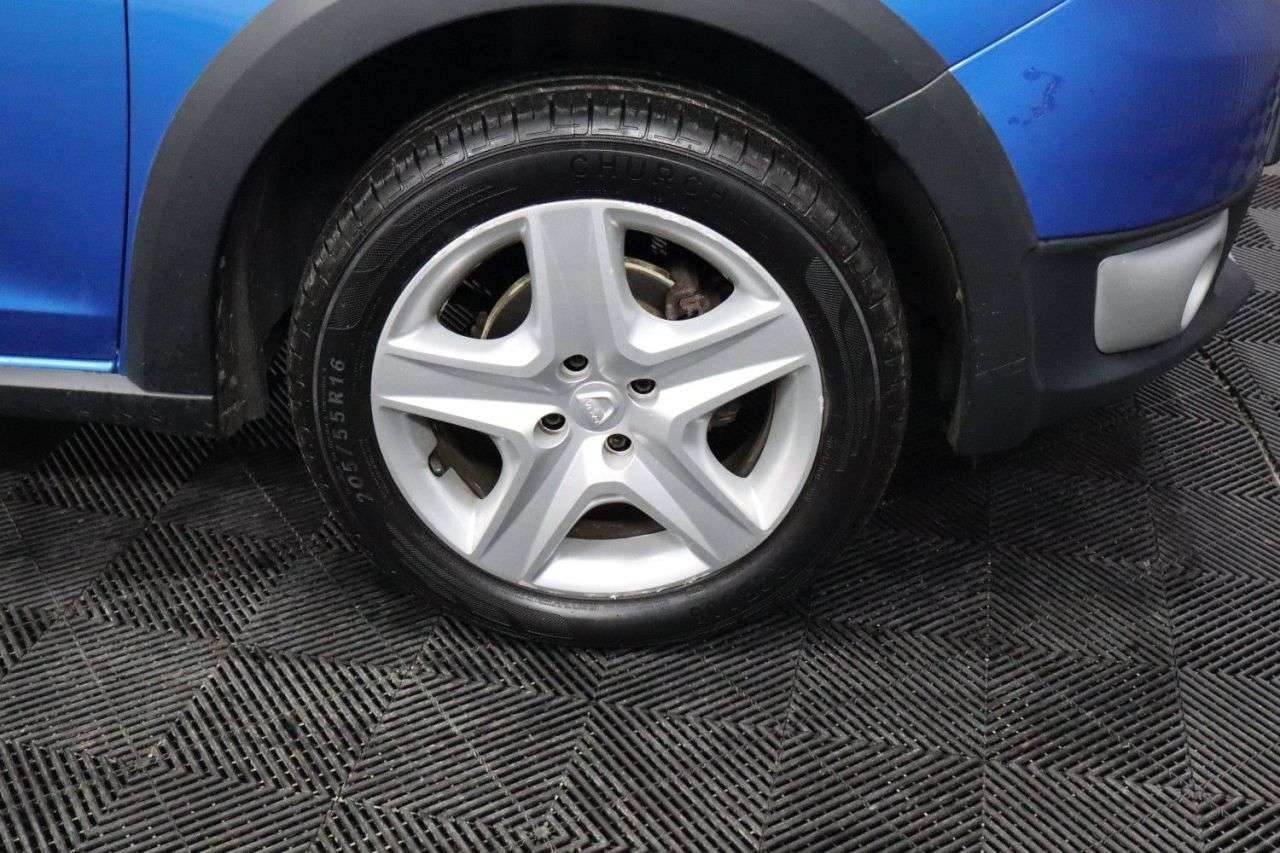 2016 DACIA SANDERO STEPWAY 2016 DACIA SANDERO STEPWAY