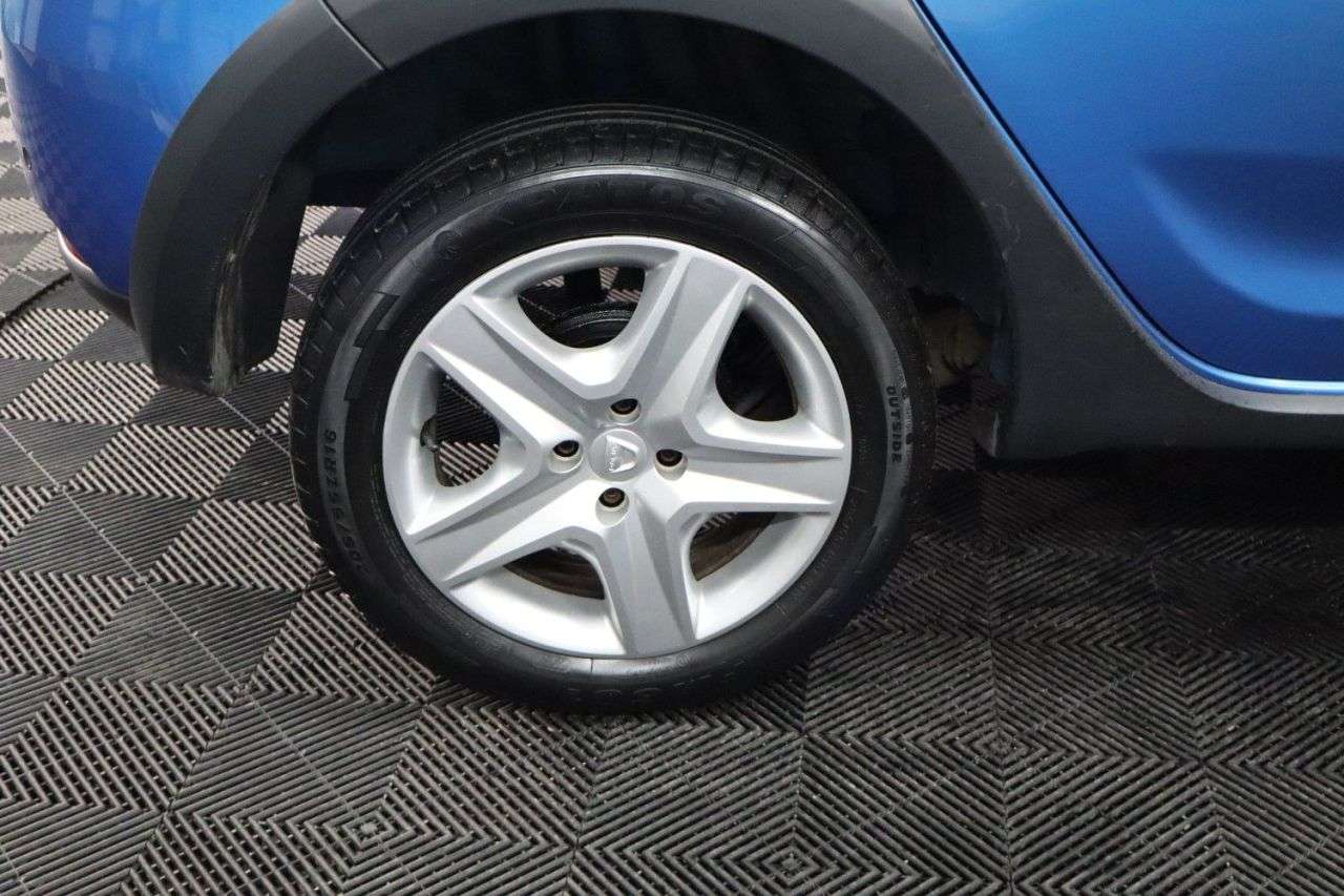 2016 DACIA SANDERO STEPWAY 2016 DACIA SANDERO STEPWAY