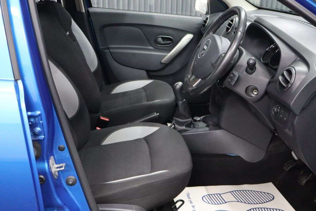 2016 DACIA SANDERO STEPWAY 2016 DACIA SANDERO STEPWAY