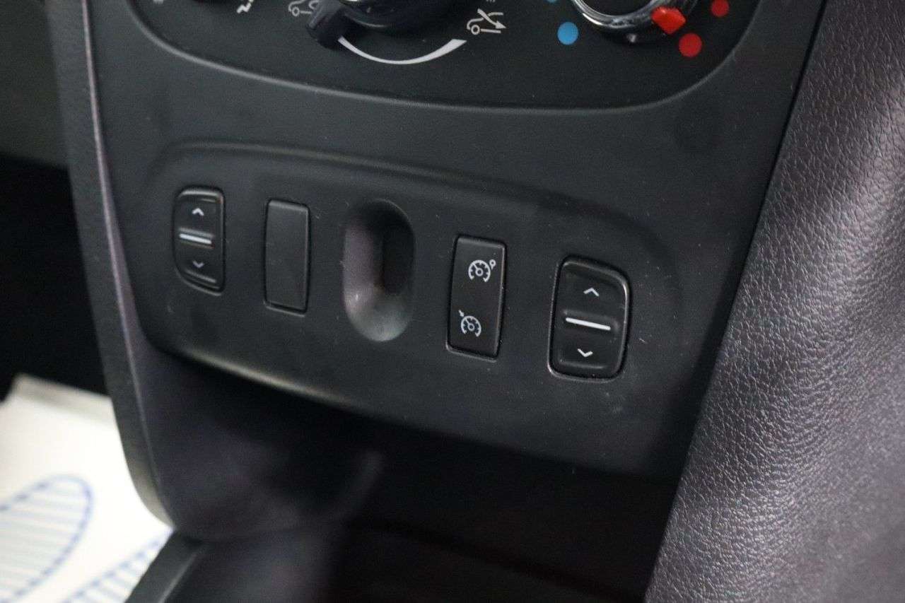 2016 DACIA SANDERO STEPWAY 2016 DACIA SANDERO STEPWAY