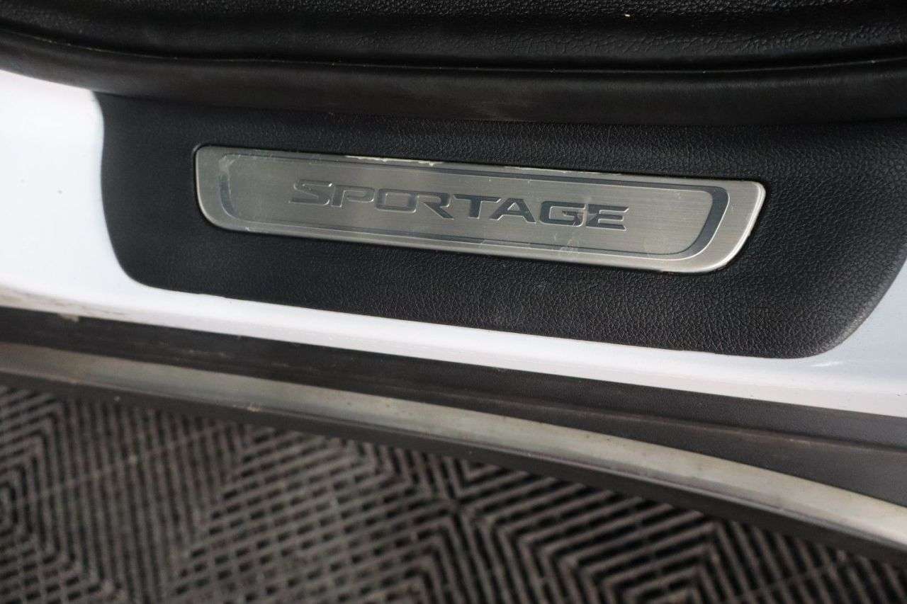 2017 KIA SPORTAGE 2017 KIA SPORTAGE
