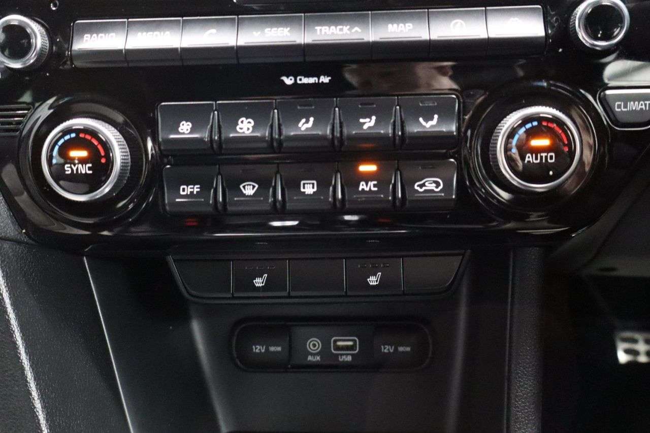 2017 KIA SPORTAGE 2017 KIA SPORTAGE