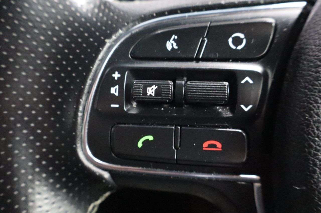 2017 KIA SPORTAGE 2017 KIA SPORTAGE