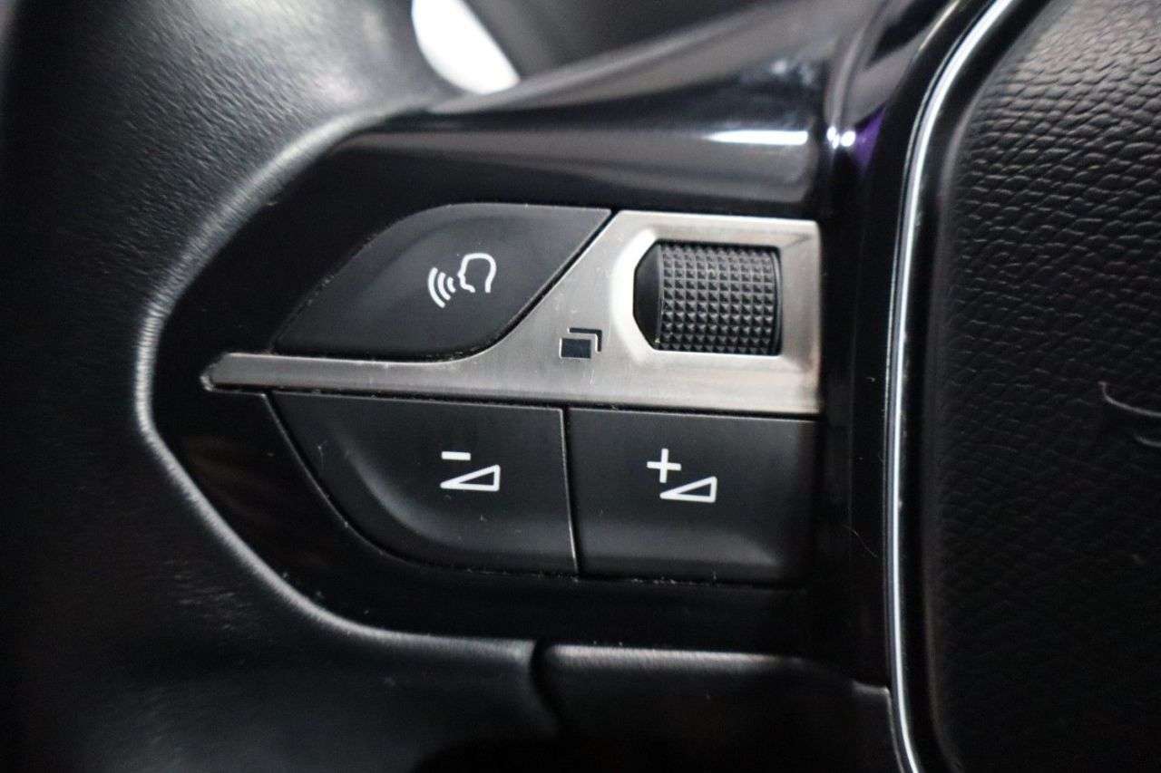 2018 PEUGEOT 3008 2018 PEUGEOT 3008