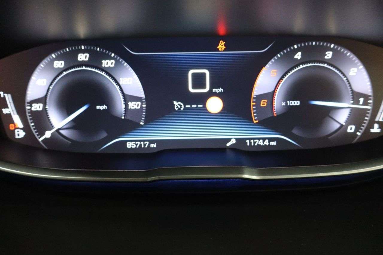 2018 PEUGEOT 3008 2018 PEUGEOT 3008