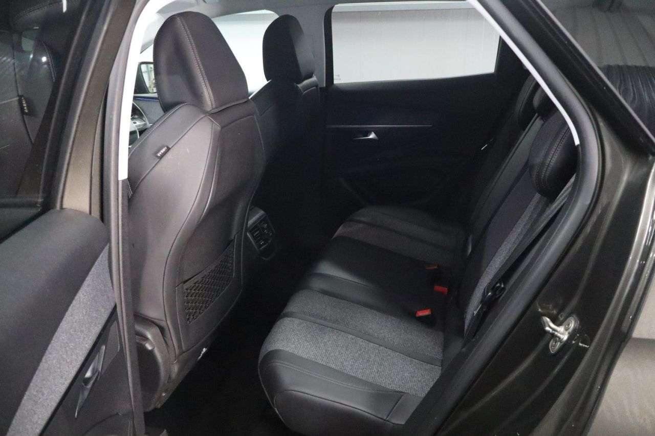 2018 PEUGEOT 3008 2018 PEUGEOT 3008