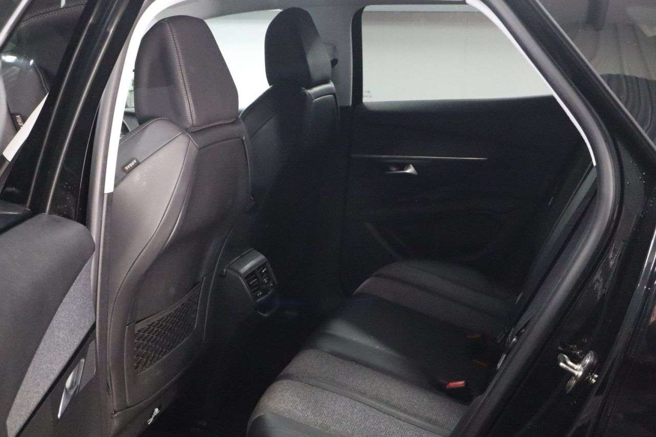 2017 PEUGEOT 3008 2017 PEUGEOT 3008