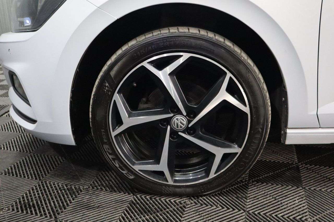 2019 VOLKSWAGEN POLO 2019 VOLKSWAGEN POLO