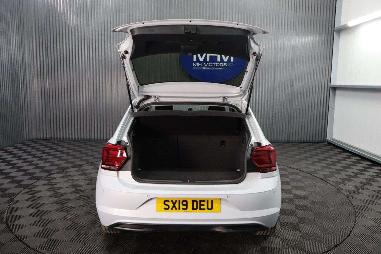 2019 VOLKSWAGEN POLO 2019 VOLKSWAGEN POLO