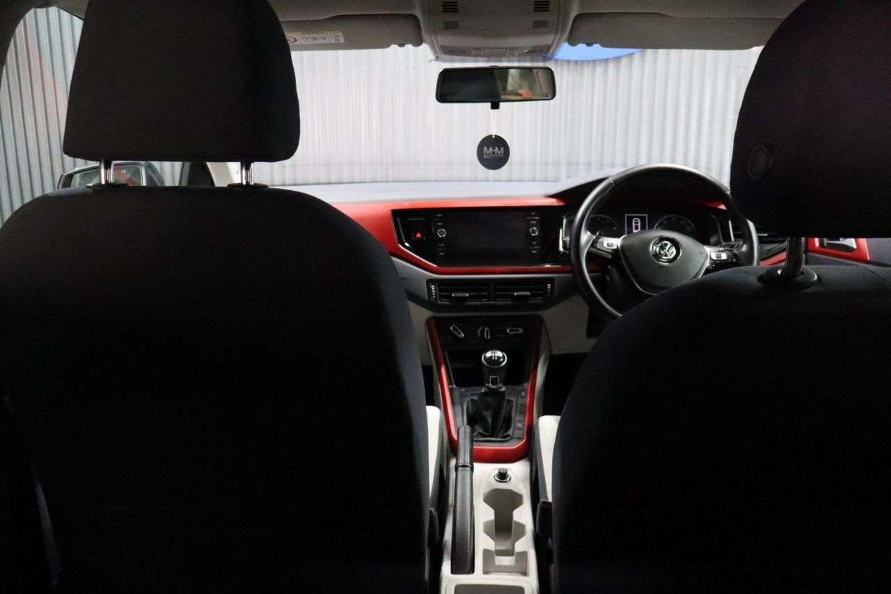 2019 VOLKSWAGEN POLO 2019 VOLKSWAGEN POLO