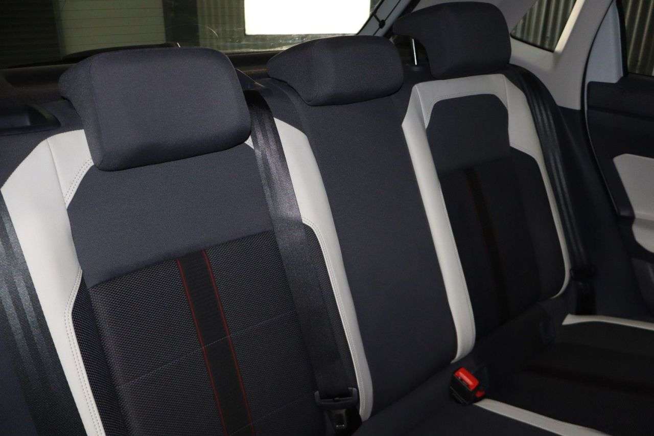 2019 VOLKSWAGEN POLO 2019 VOLKSWAGEN POLO