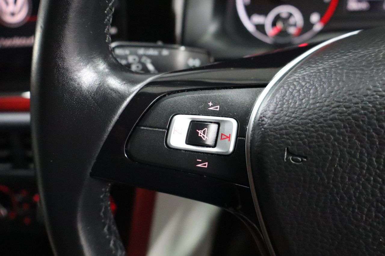 2019 VOLKSWAGEN POLO 2019 VOLKSWAGEN POLO