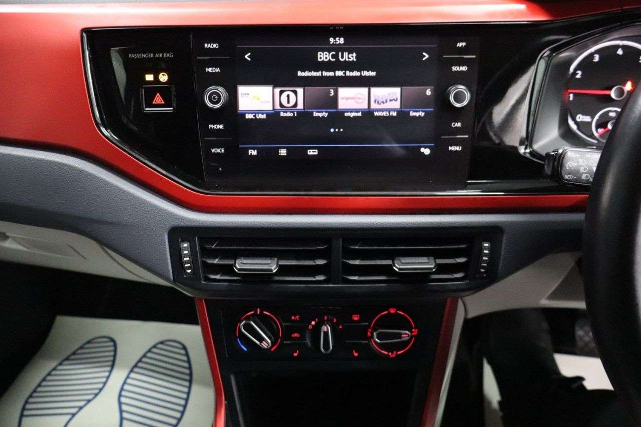 2019 VOLKSWAGEN POLO 2019 VOLKSWAGEN POLO