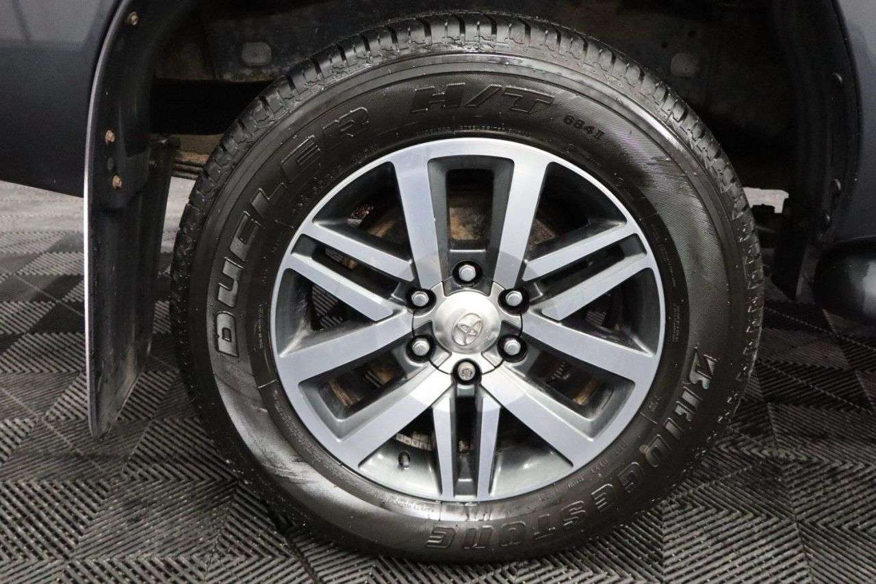 2019 TOYOTA HI-LUX 2019 TOYOTA HI-LUX