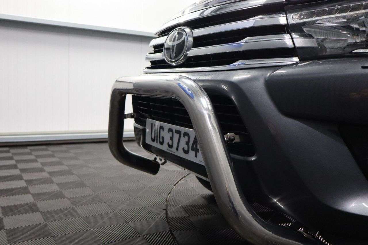 2019 TOYOTA HI-LUX 2019 TOYOTA HI-LUX
