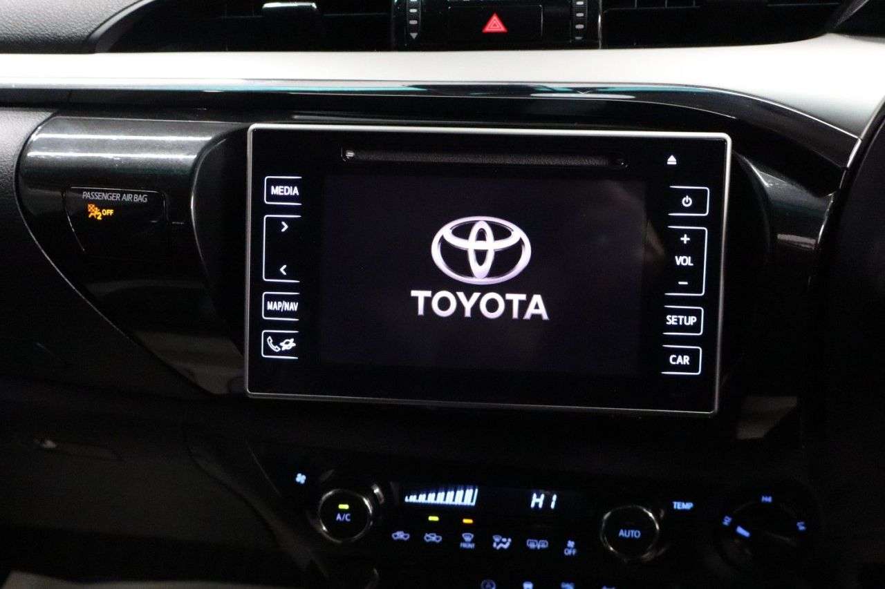 2019 TOYOTA HI-LUX 2019 TOYOTA HI-LUX