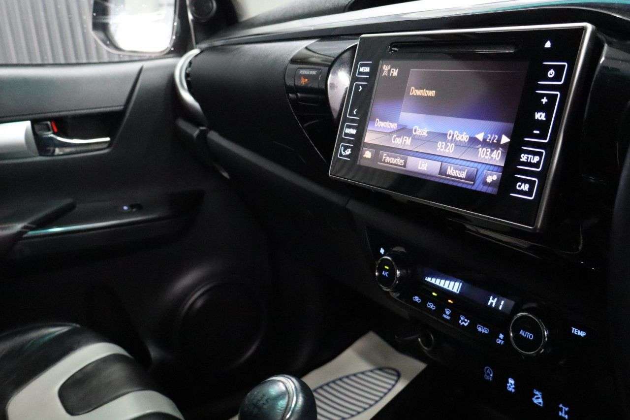 2019 TOYOTA HI-LUX 2019 TOYOTA HI-LUX