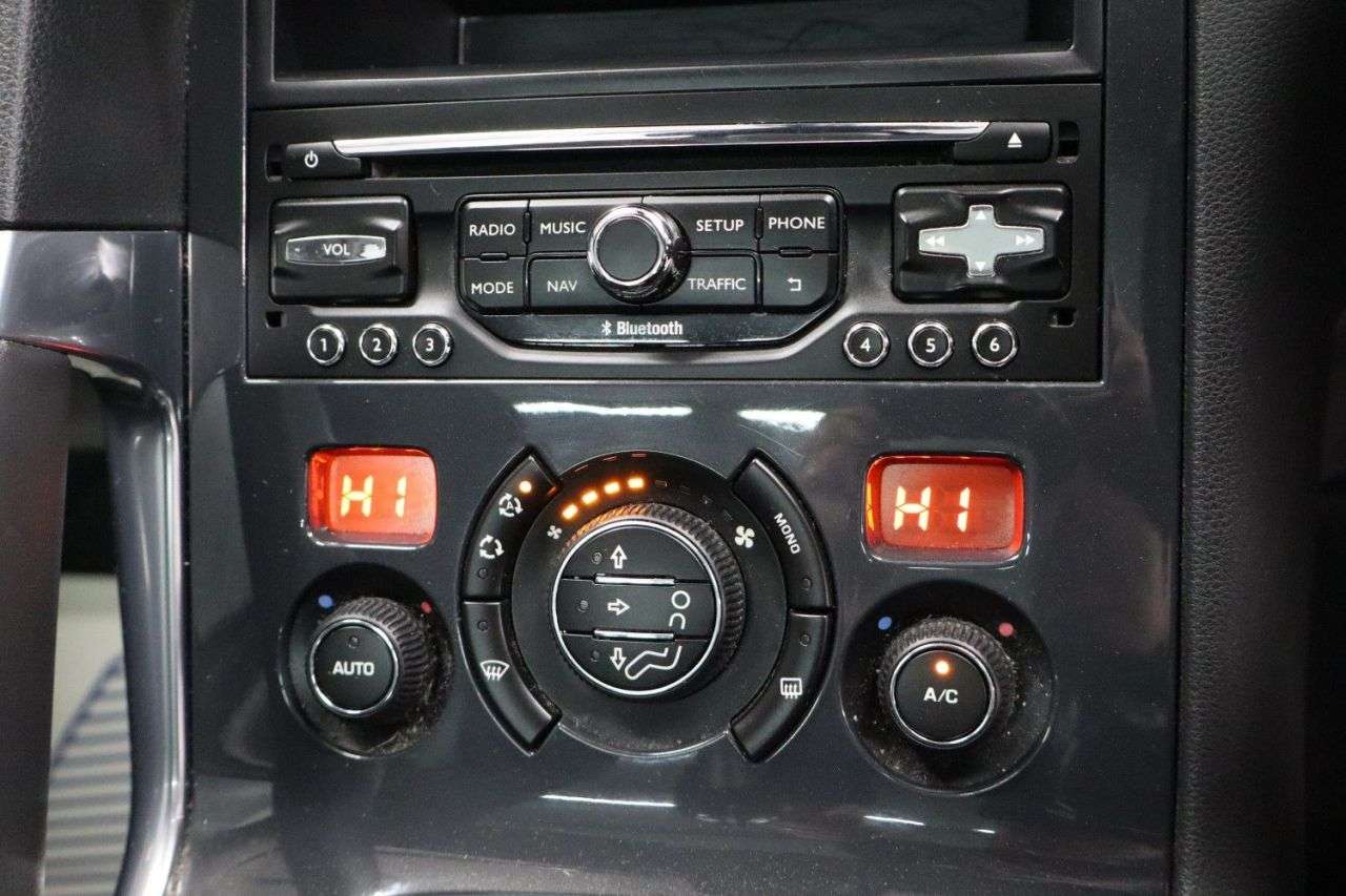 2016 PEUGEOT 3008 2016 PEUGEOT 3008