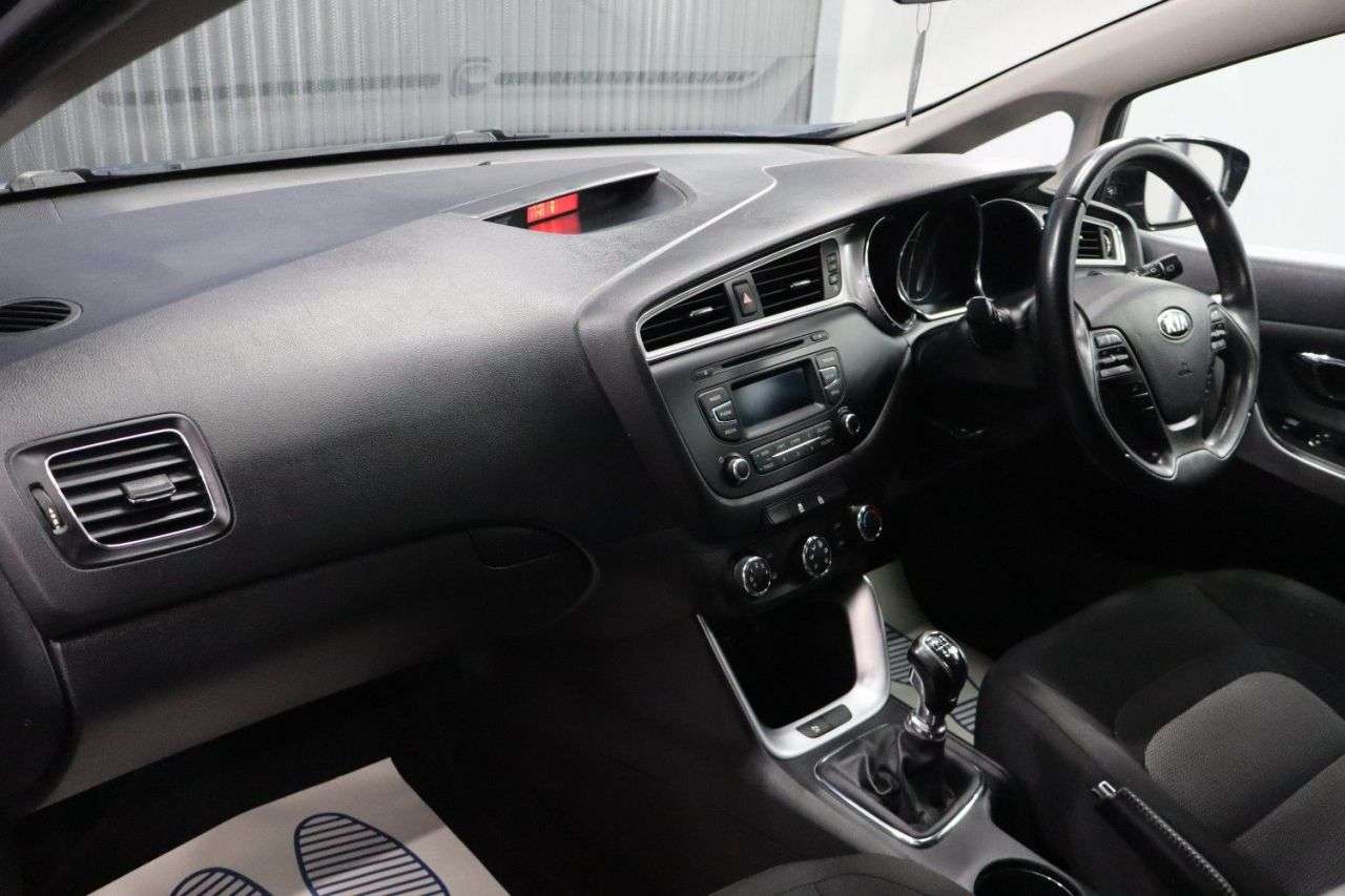 2016 KIA CEED 2016 KIA CEED