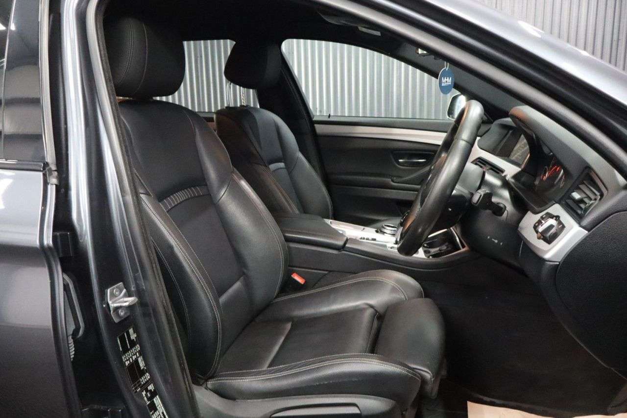 2017 BMW 5 SERIES 2017 BMW 5 SERIES