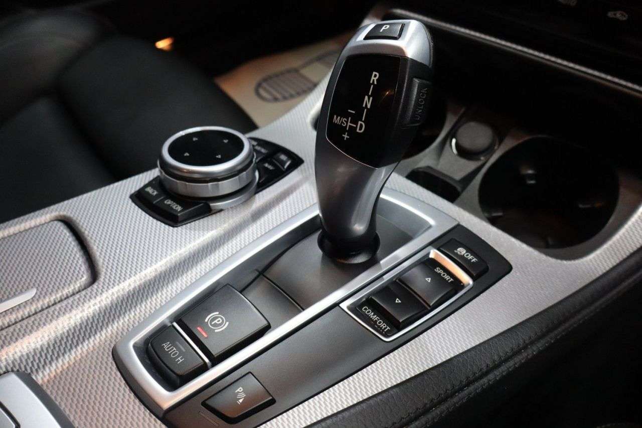 2017 BMW 5 SERIES 2017 BMW 5 SERIES