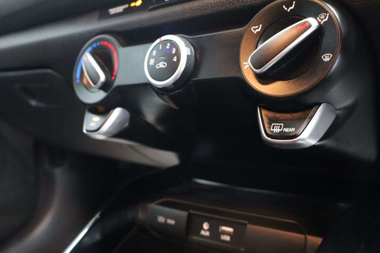 2017 KIA RIO 2017 KIA RIO