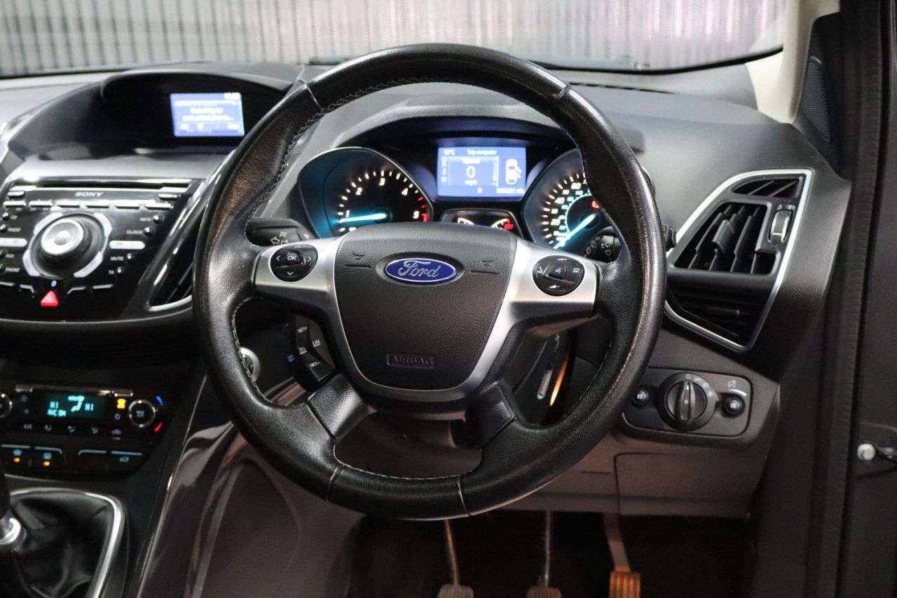 2015 FORD KUGA 2015 FORD KUGA
