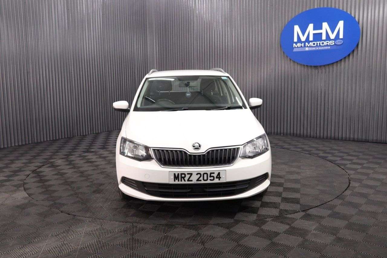 A 2017 SKODA FABIA 1.4 TDI SE Estate 5dr Diesel DSG Euro 6 (s/s) (90 ps) LONG MOT / LOW GROUP A 2017 SKODA FABIA 1.4 TDI SE Estate 5dr Diesel DSG Euro 6 (s/s) (90 ps) LONG MOT / LOW GROUP