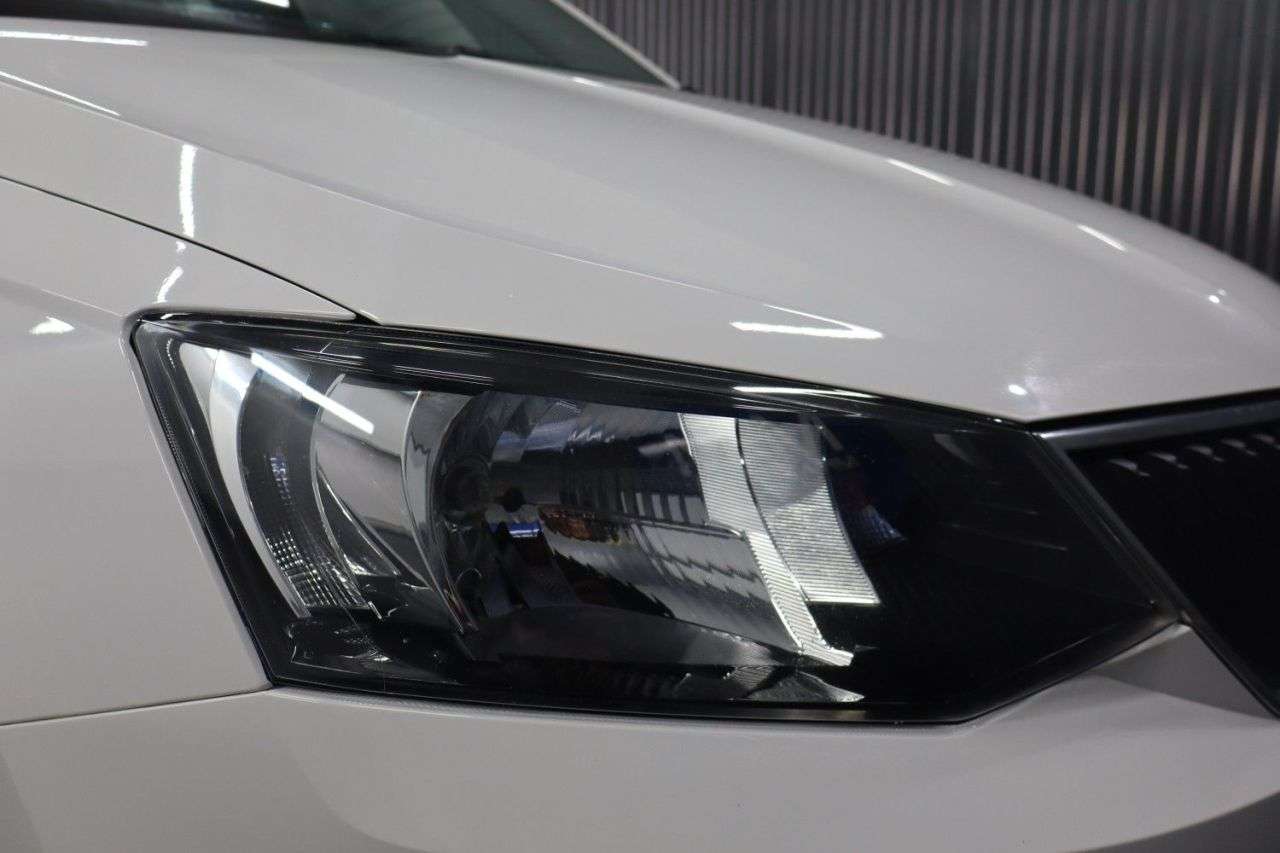 2017 SKODA FABIA 2017 SKODA FABIA