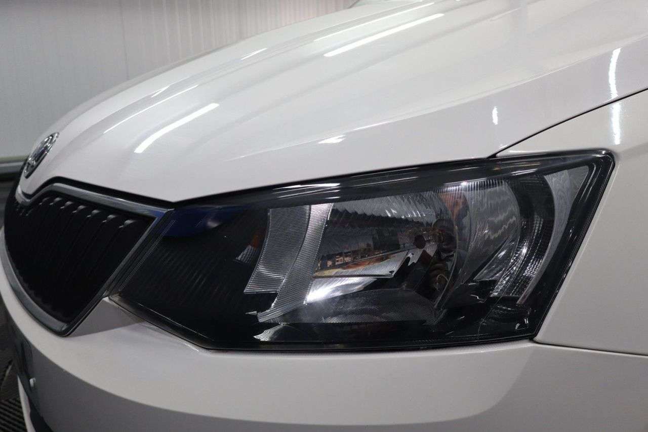 2017 SKODA FABIA 2017 SKODA FABIA