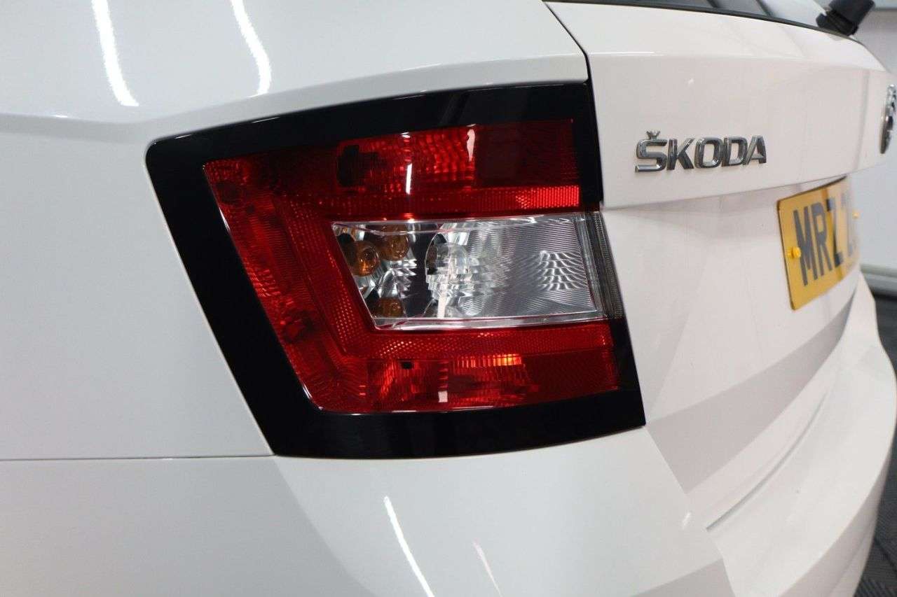 2017 SKODA FABIA 2017 SKODA FABIA